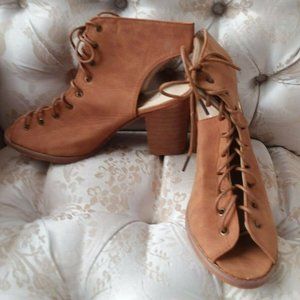 YS Brown Open Toe Lace Up Booties Heels Women Size EU 39 / US 8, Fits 7 or 7.5